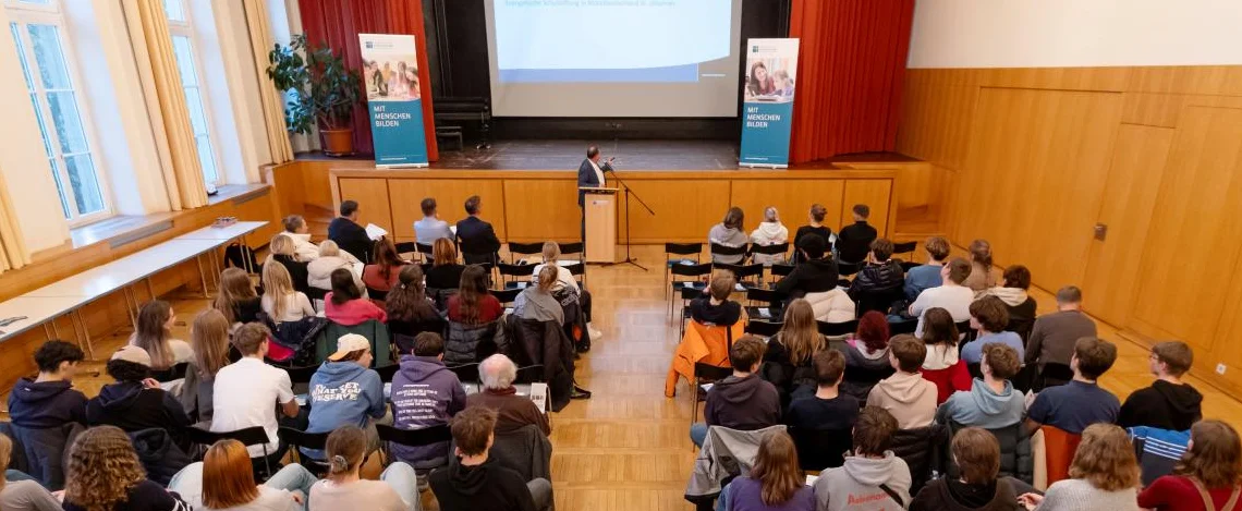 Symposium zu "Luthers Schrift an die Ratsherren zur Errichtung christlicher Schulen" im Evangelischen Ratsgymnasium Erfurt